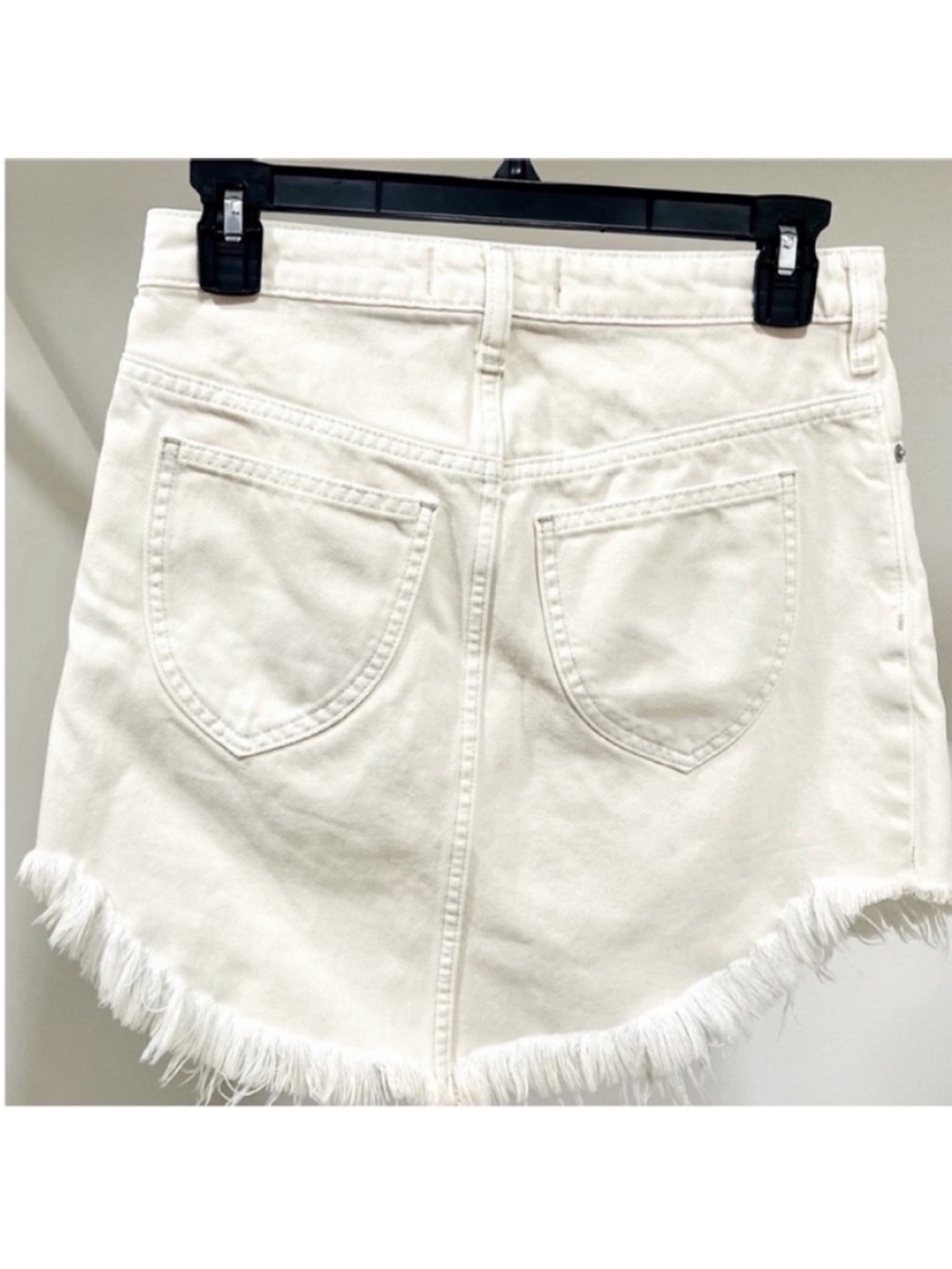 We The Free Ivory Frayed Mini Skirt EUC - Picture 10 of 17